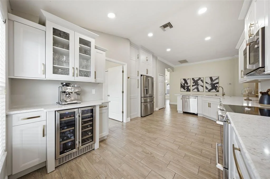 Photo of 416 CYPRESS VIEW DRIVE
