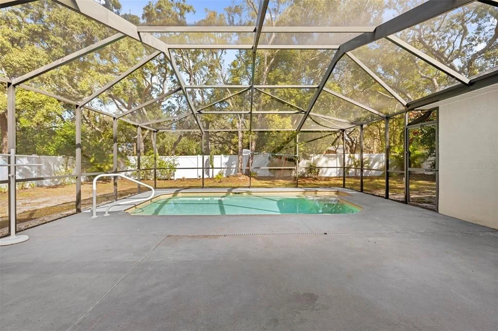 Photo of 8155 GIFFEN LANE