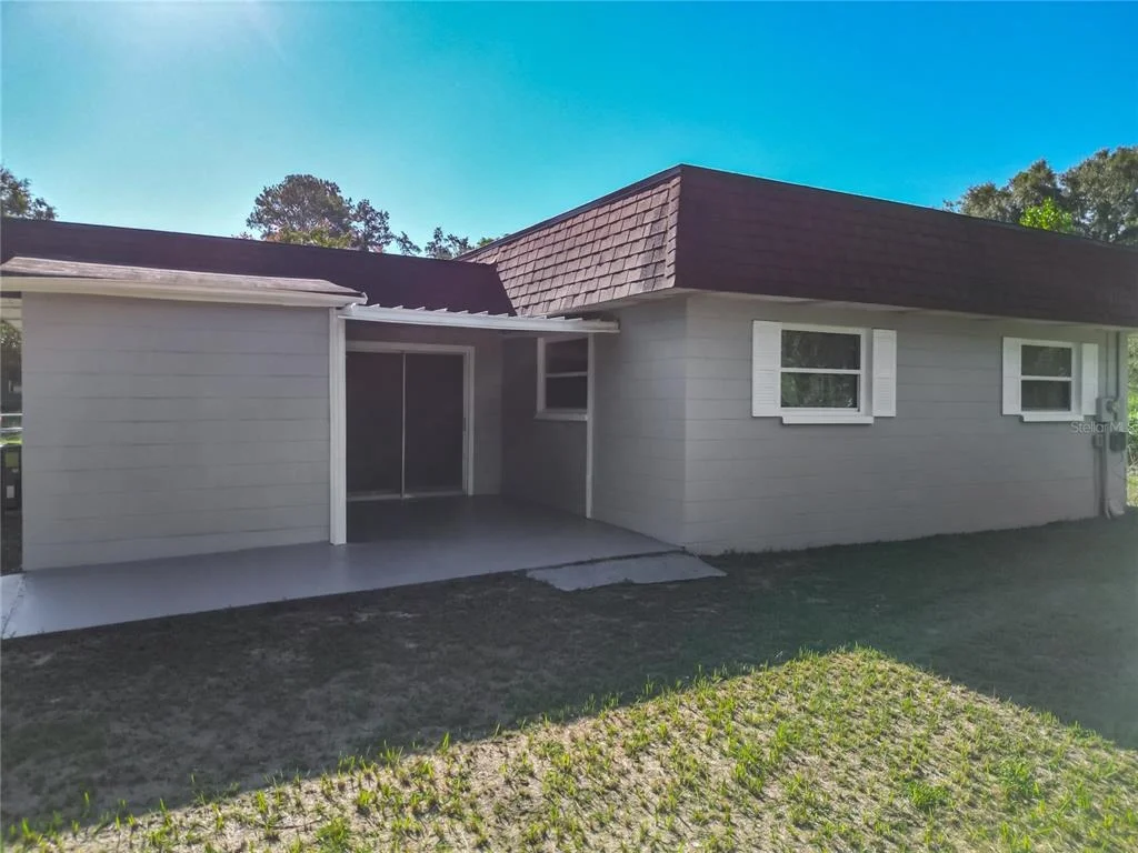 Photo of 46 LAKE COURT LOOP