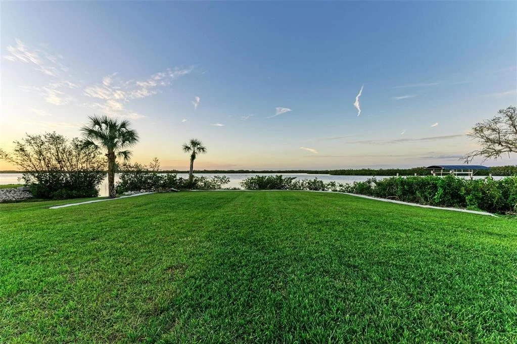 Photo of 6100 RIVERSIDE DRIVE