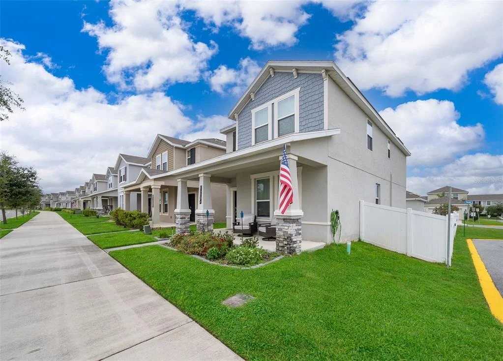 Photo of 16105 WATER SPRING BOULEVARD