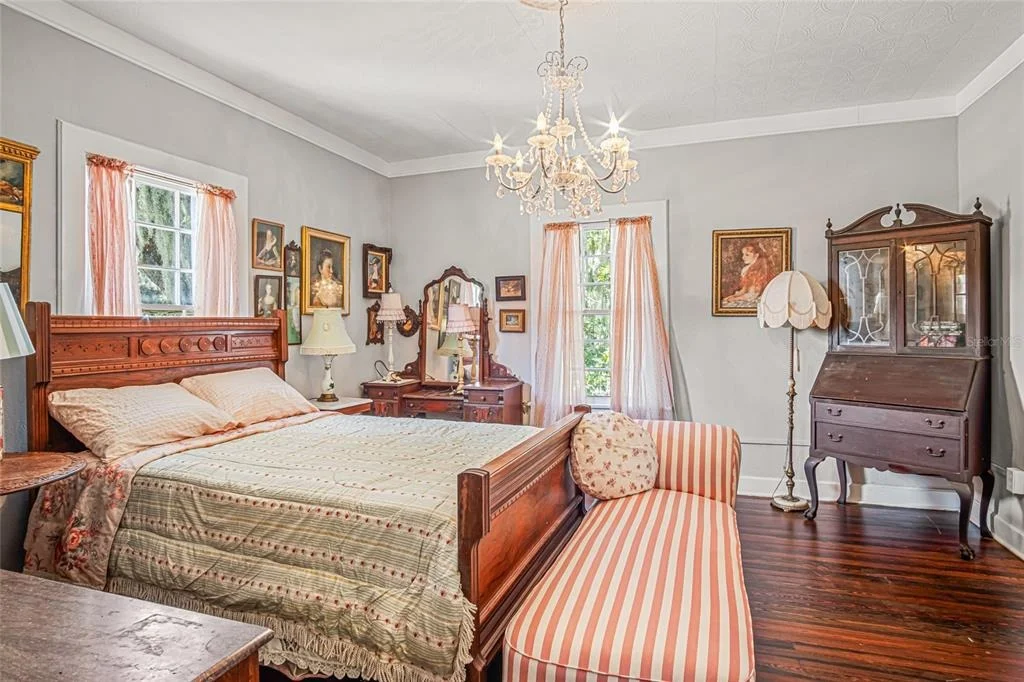 Photo of 102 PALMORA BOULEVARD