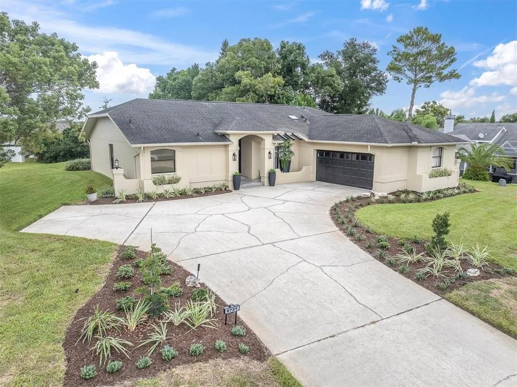 Photo of 8721 LATHAM LANE