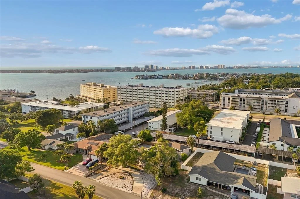 Photo of 125 HARBOR BLUFF DRIVE