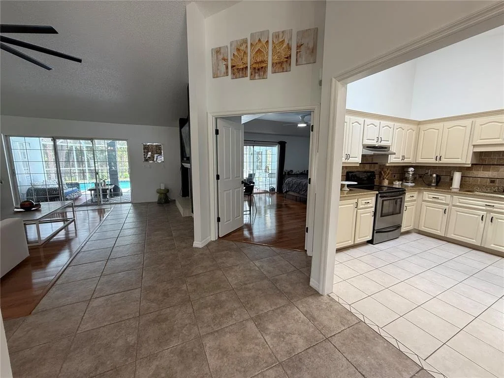 Photo of 77 CIMMARON DRIVE