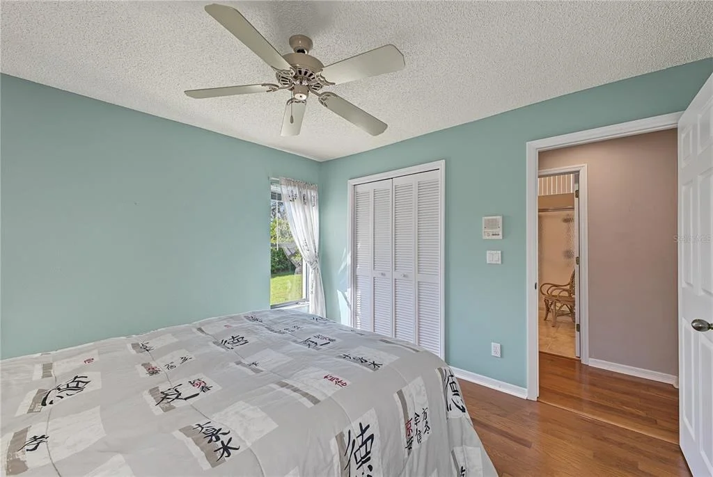 Photo of 1382 OVERLAND DRIVE
