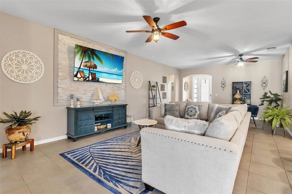 Photo of 13225 WATERLEAF GARDEN CIRCLE
