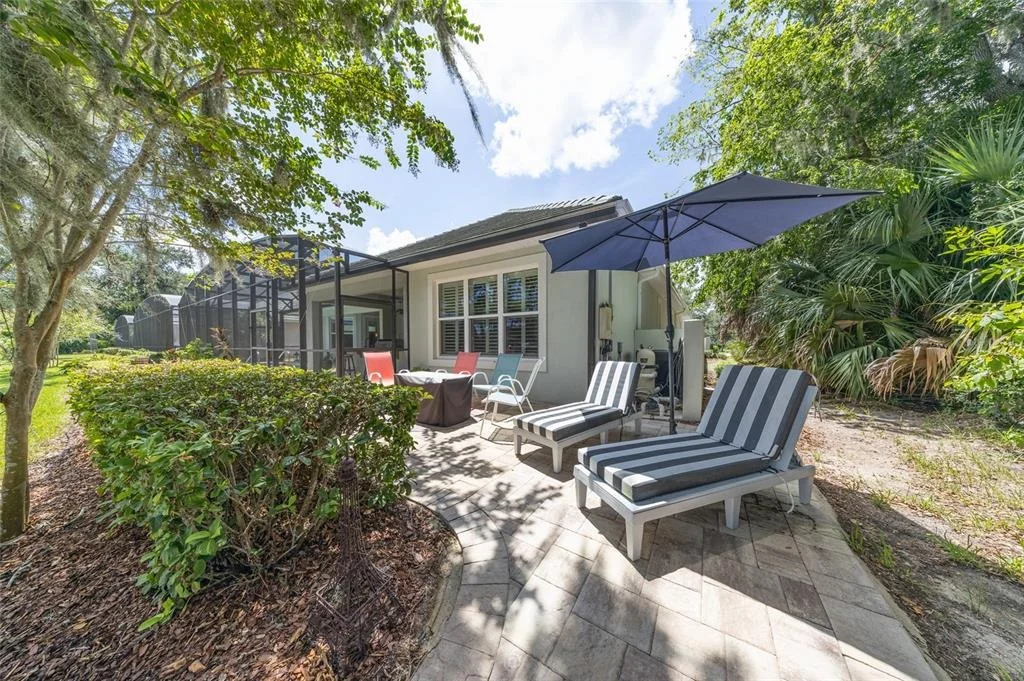 Photo of 14 LONGVIEW WAY N