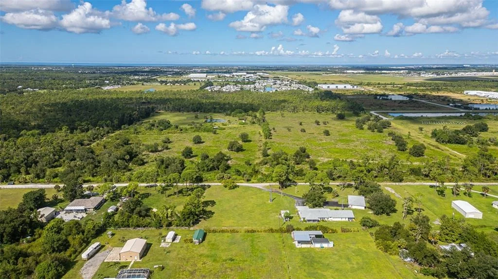 Photo of 27580 JONES LOOP RD