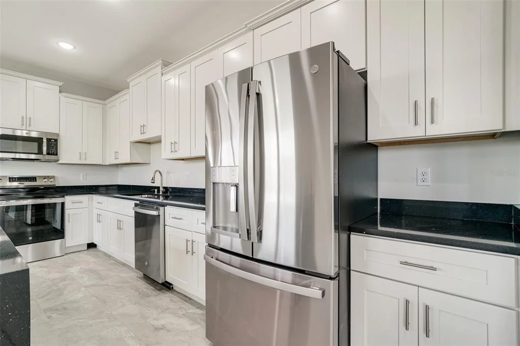 Photo of 384 BAYTREE DRIVE