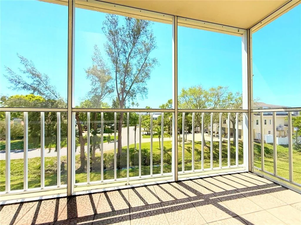 Photo of Unit 302 at 9000 COMMODORE DRIVE
