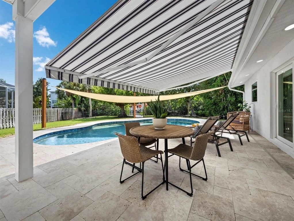 Photo of 430 ISLAND CIRCLE