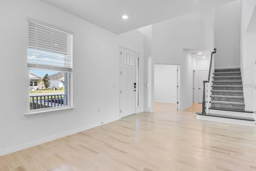 Photo of 846 JUNONIA BOULEVARD