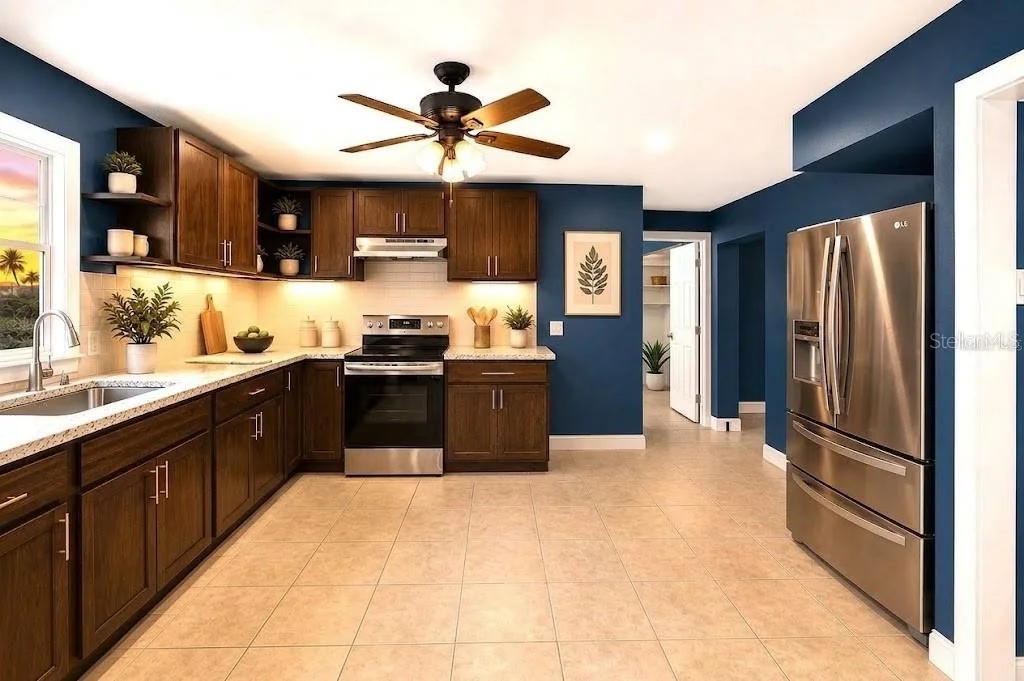 Photo of 205 2ND AVENUE SE