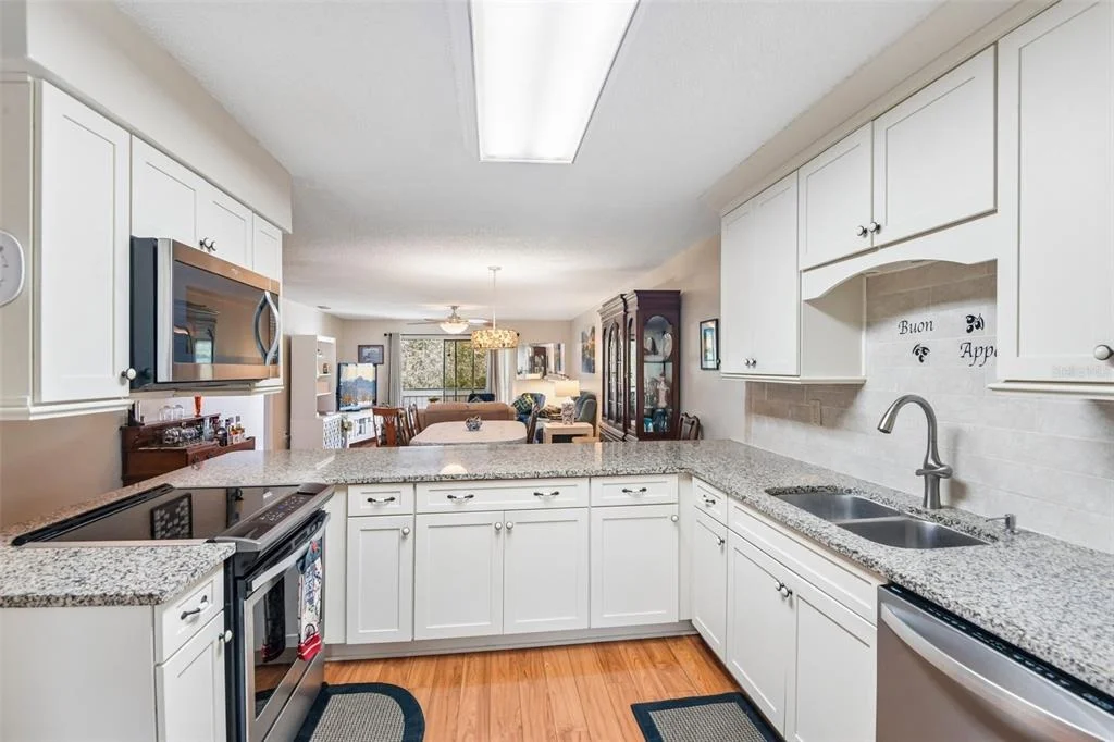 Photo of 6413 RIVER LODGE LANE