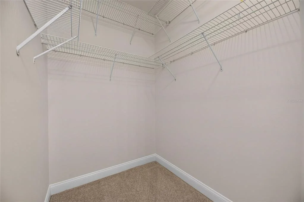 Photo of 824 ISLEBAY DRIVE