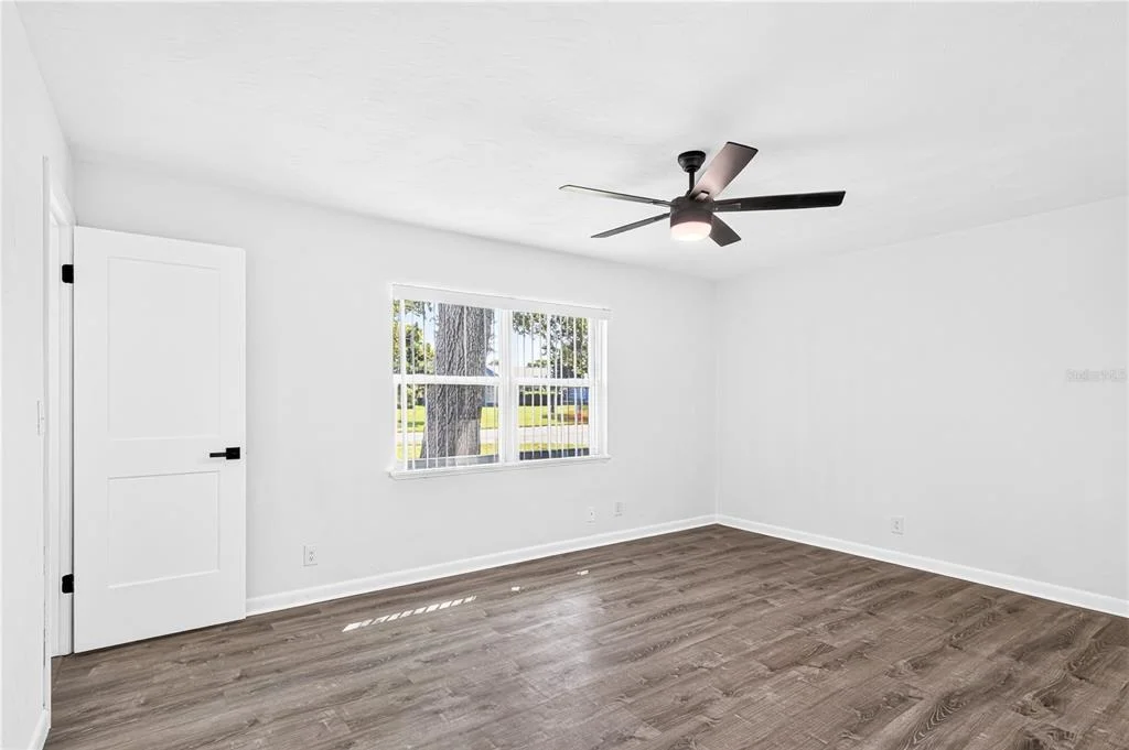 Photo of 5464 RIVERSIDE DRIVE