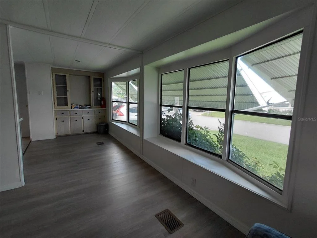 Photo of 943 JACARANDA DRIVE
