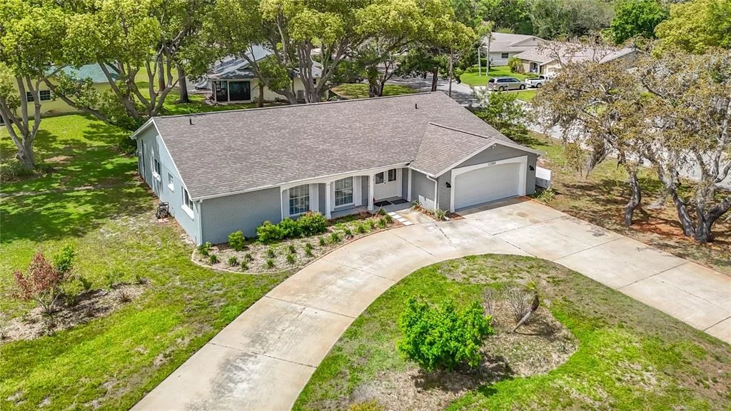 Photo of 12709 CASTLEBERRY COURT