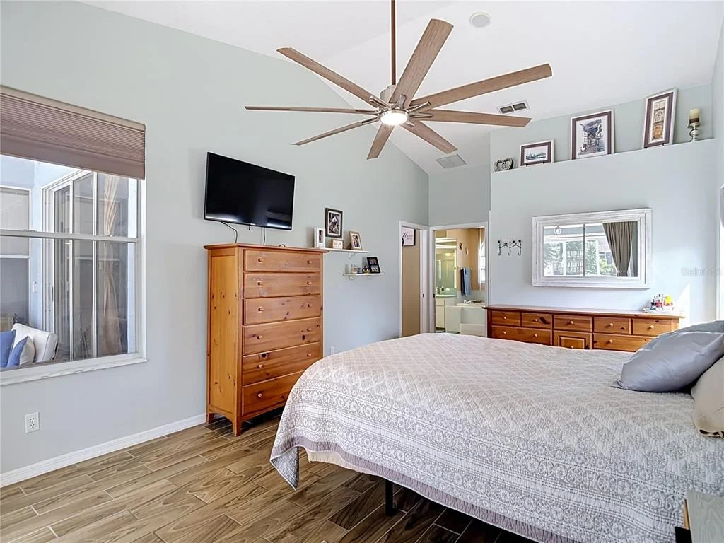 Photo of 1051 HOOK DRIVE