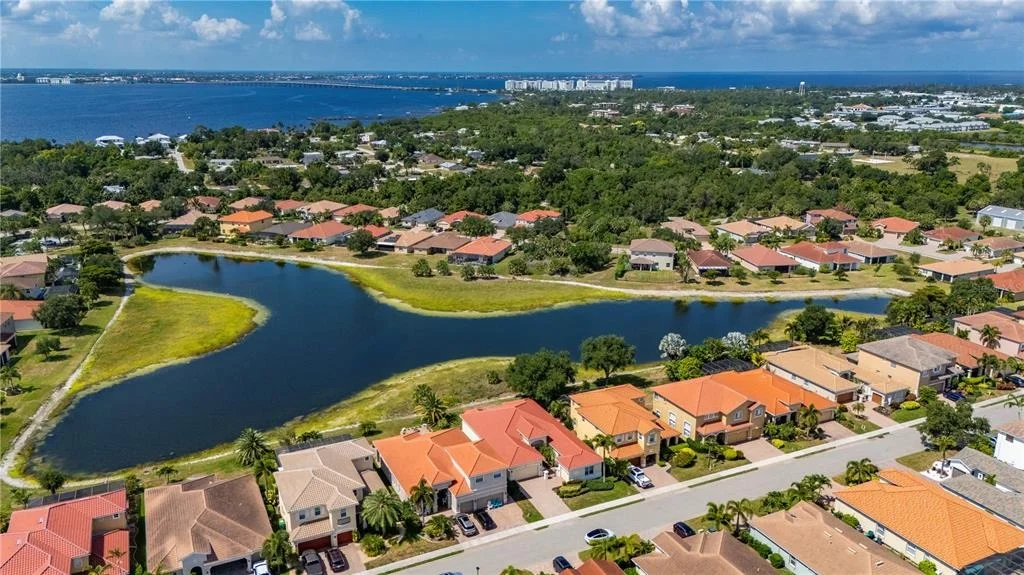 Photo of 24311 RIVERFRONT DRIVE