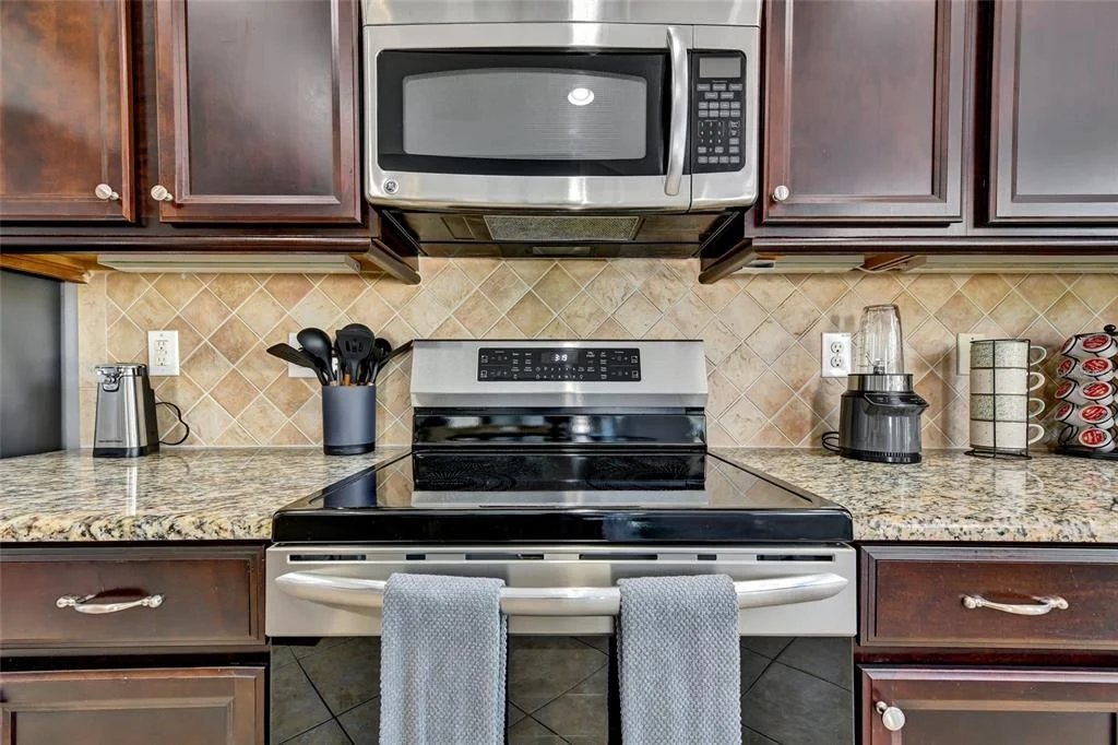 Photo of 7514 FOREST MERE DRIVE