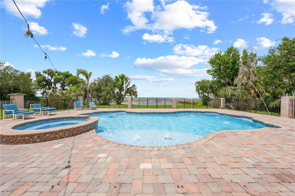 Photo of 4664 HICKORY TREE LN