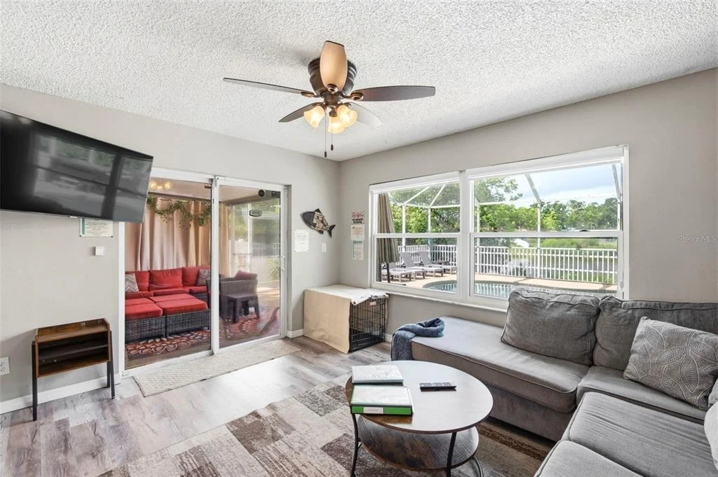 Photo of 2460 BEACON GROVES BOULEVARD