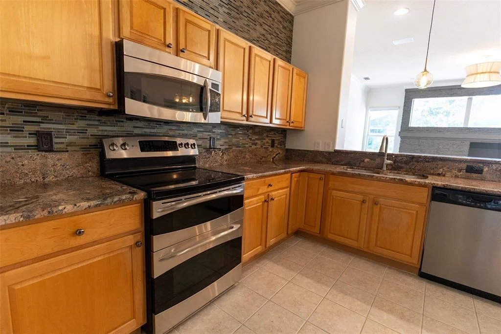 Photo of 4818 SE 11TH PLACE
