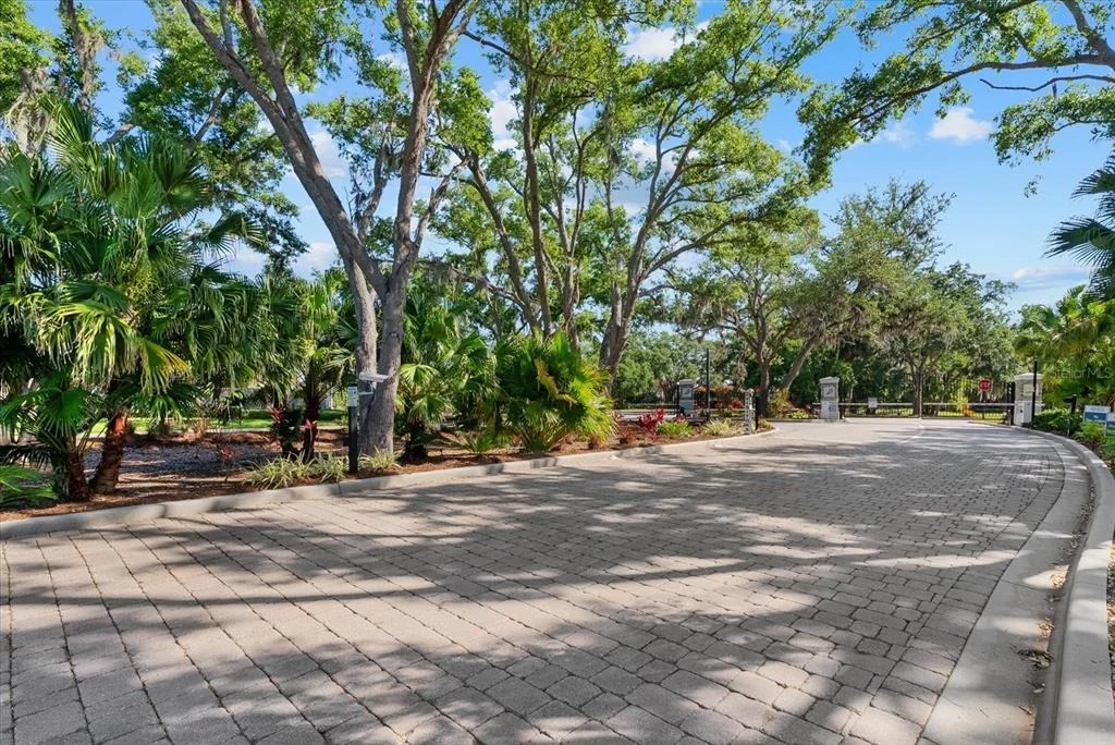 Photo of 7526 RIDGELAKE CIRCLE