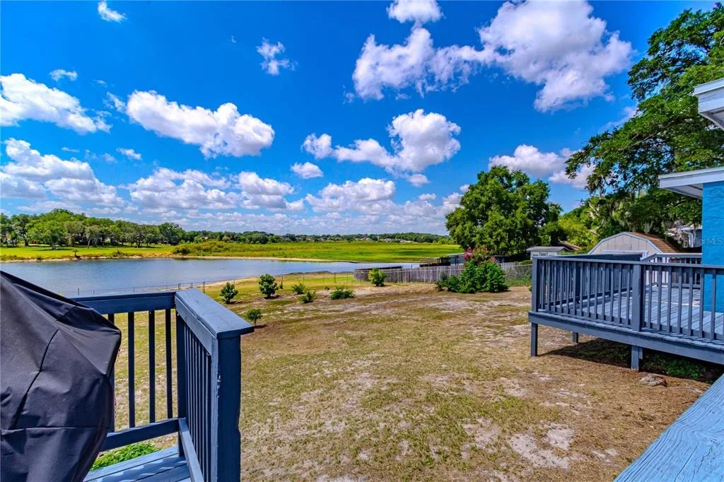Photo of 6526 LYNN ROAD