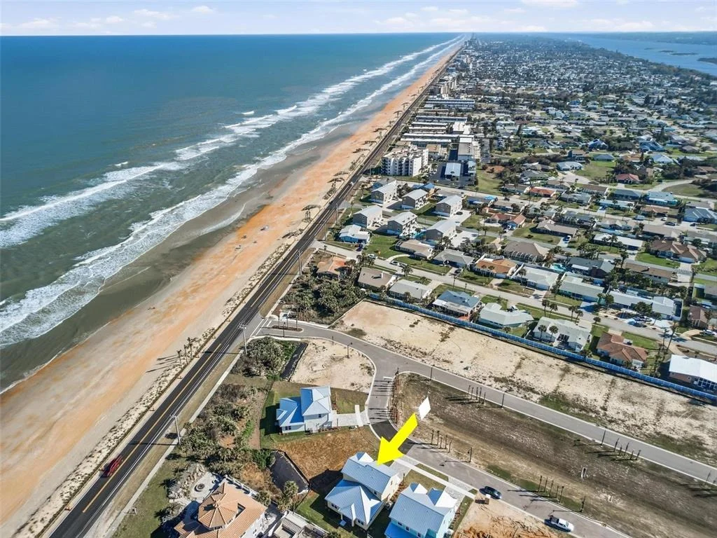 Photo of 112 BEACHVIEW DRIVE