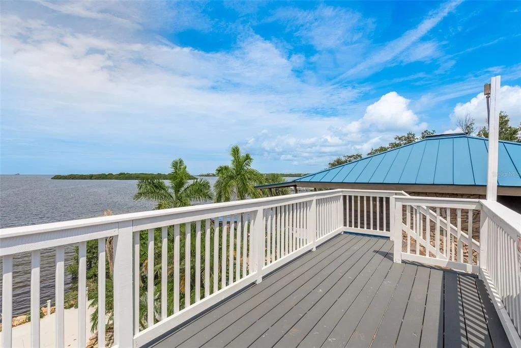 Photo of 302 SHORE DRIVE