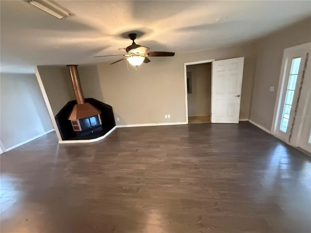 Photo of 205 TRACY WAY