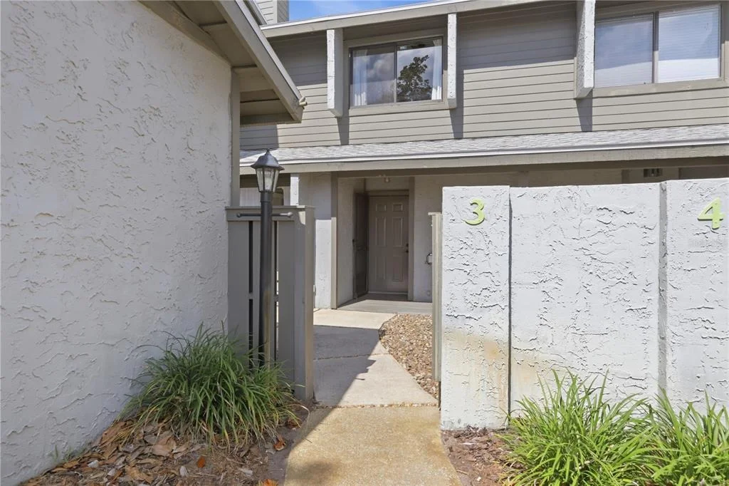 Photo of Unit 3 at 130 LIMEWOOD PLACE