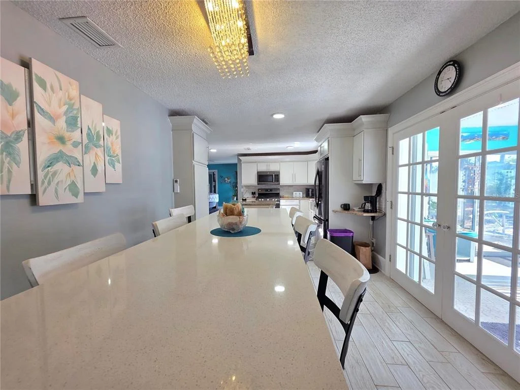 Photo of 9040 BAY DRIVE