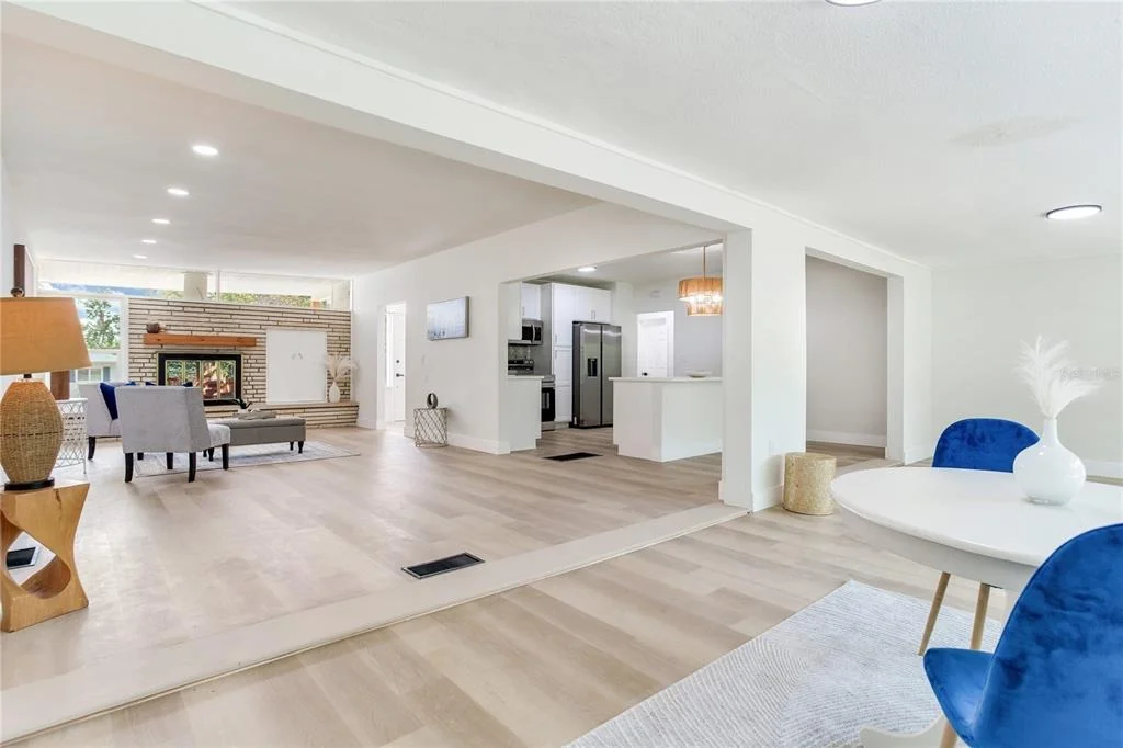 Photo of 2753 VALENCIA DRIVE