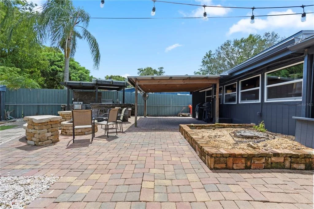 Photo of 6809 WILLOUGHBY LANE
