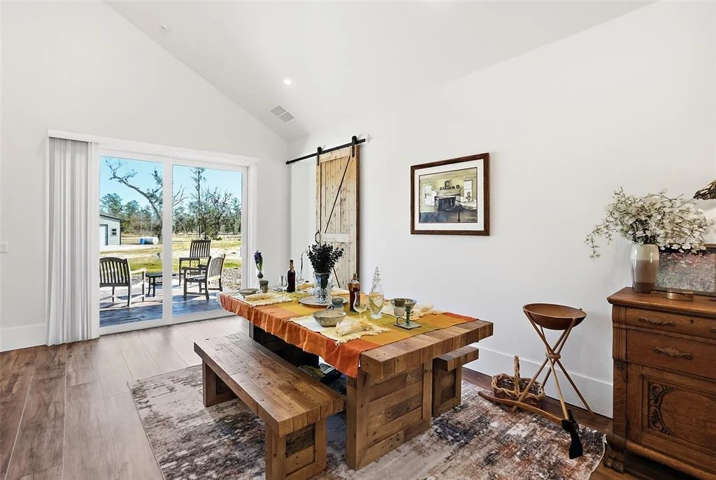 Photo of 9797 COUNTY ROAD 305