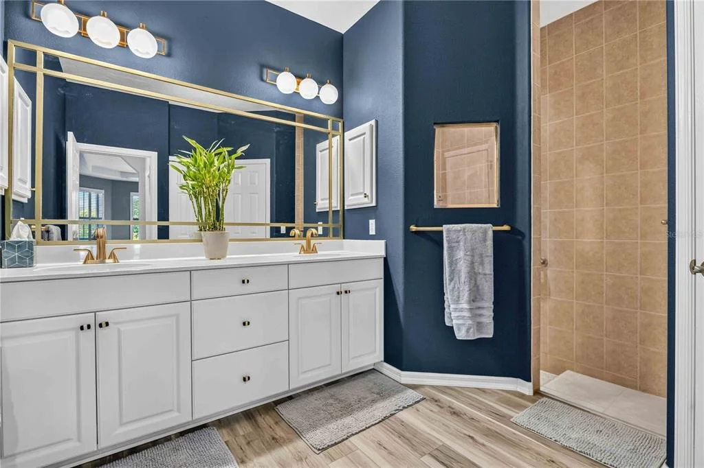 Photo of 225 ARLINGTON DRIVE