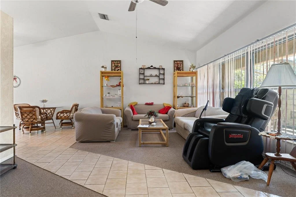 Photo of 2065 DUNCAN ROAD