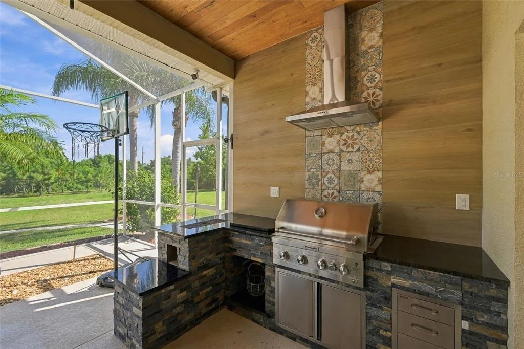 Photo of 8933 THOREAU PLACE