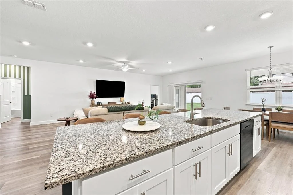 Photo of 5 PINE BUSH LANE