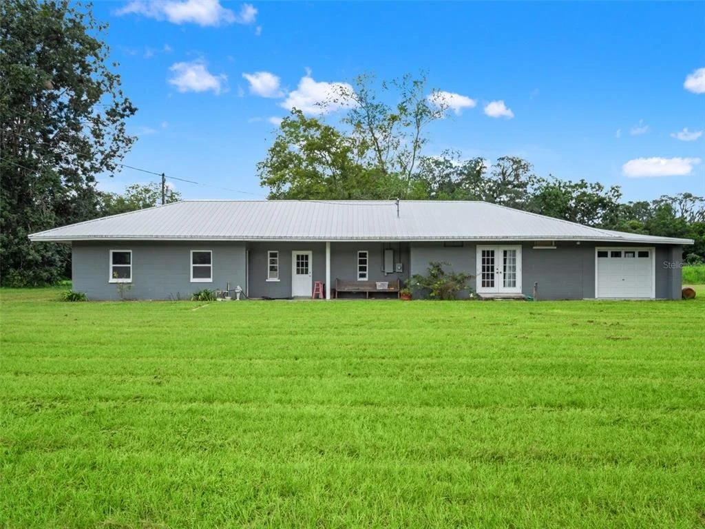 Photo of 255 BENES ROAD