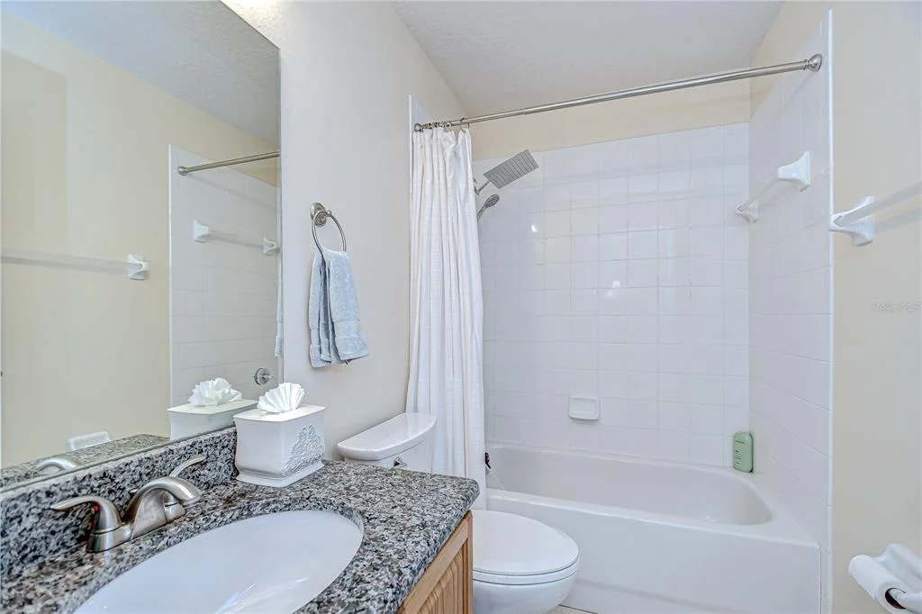 Photo of 7107 COLONIAL LAKE DR