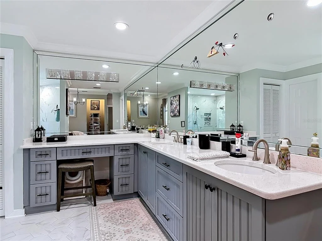 Photo of 38 WINDING CREEK WAY