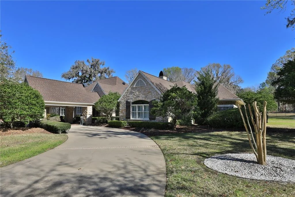 Photo of 7963 SE 12TH CIRCLE