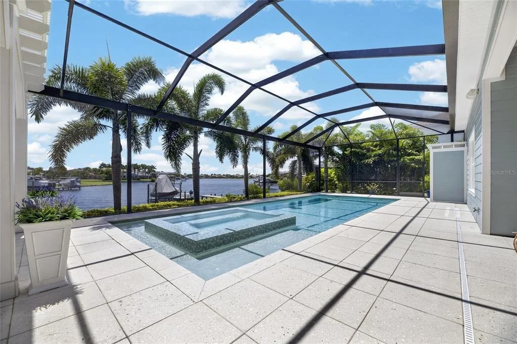 Photo of 825 MANNS HARBOR DRIVE