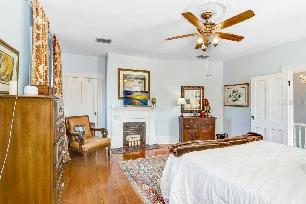 Photo of 8407 INTERBAY BOULEVARD