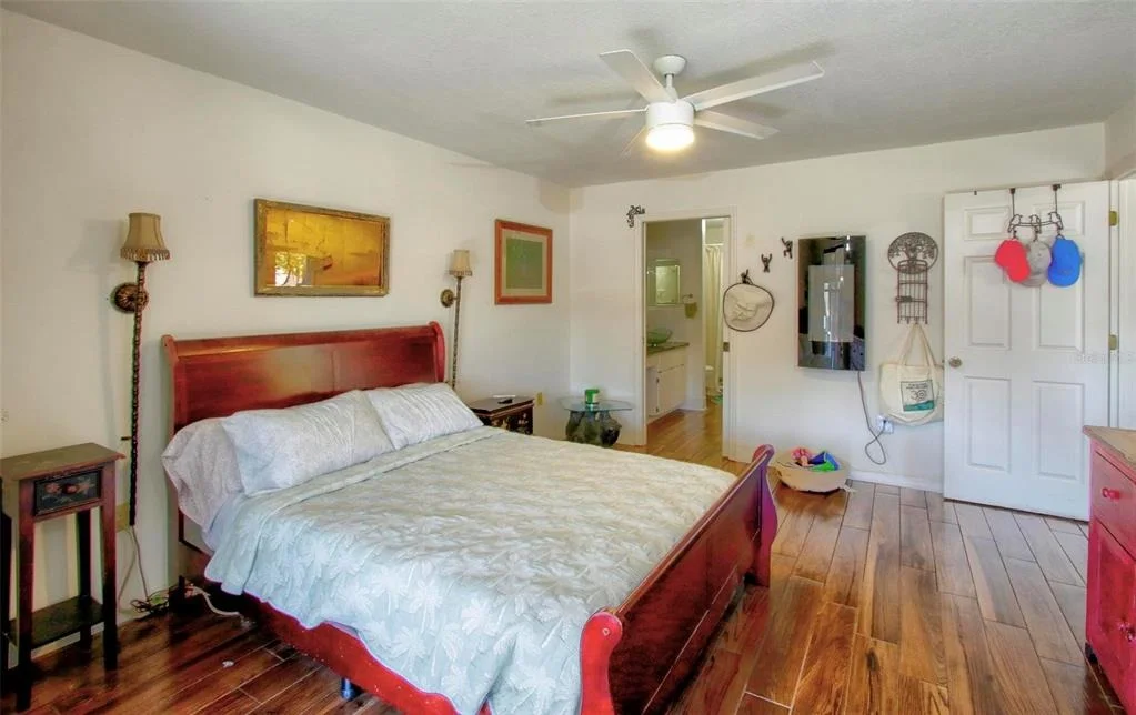 Photo of Unit 6502 at 6502 RIVER RUN BOULEVARD